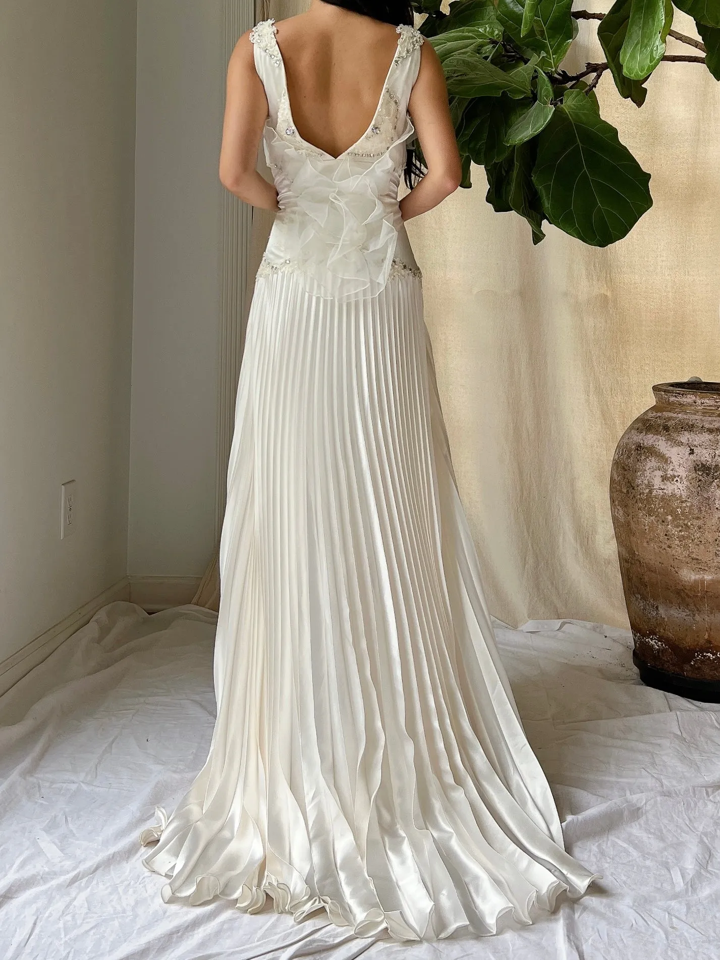 1990s Satin Pleated Gown - L