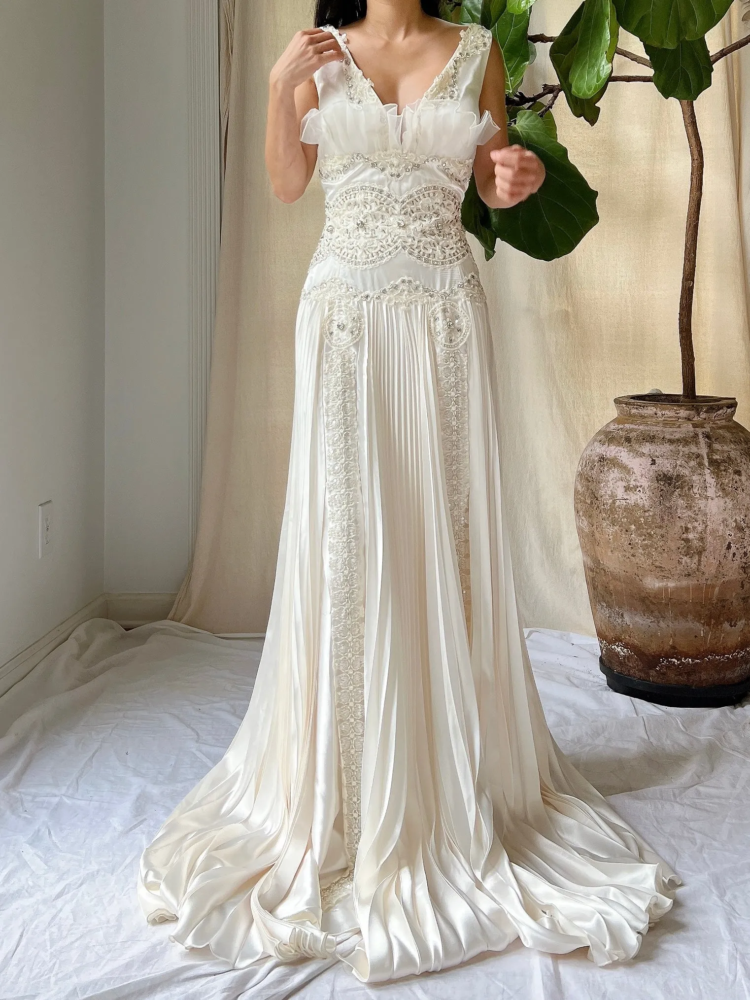 1990s Satin Pleated Gown - L