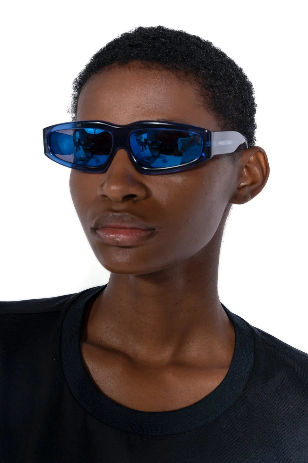 BLUE ANGULAR FRAME SUNGLASSES
