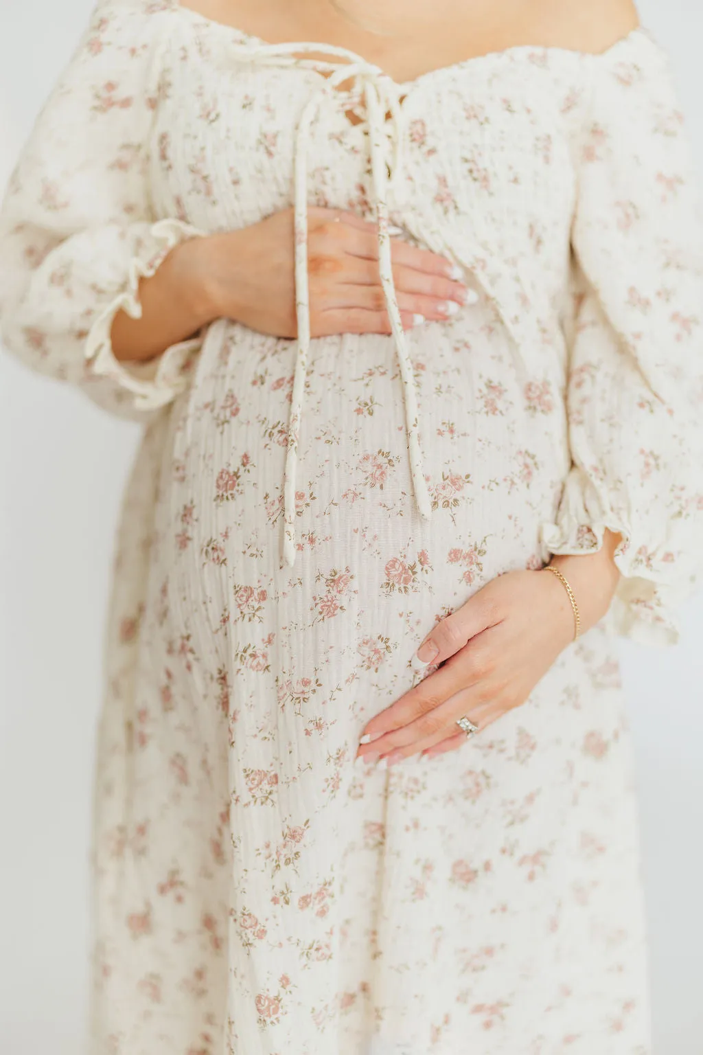 Cecilia 100% Cotton Smocked Maxi Dress in Ivory/Mauve Floral - Bump Friendly