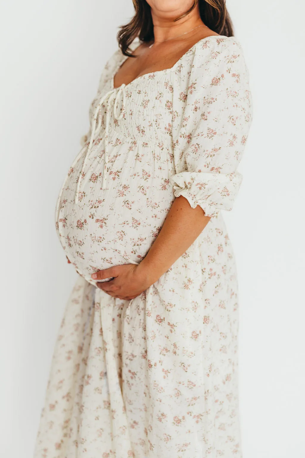 Cecilia 100% Cotton Smocked Maxi Dress in Ivory/Mauve Floral - Bump Friendly