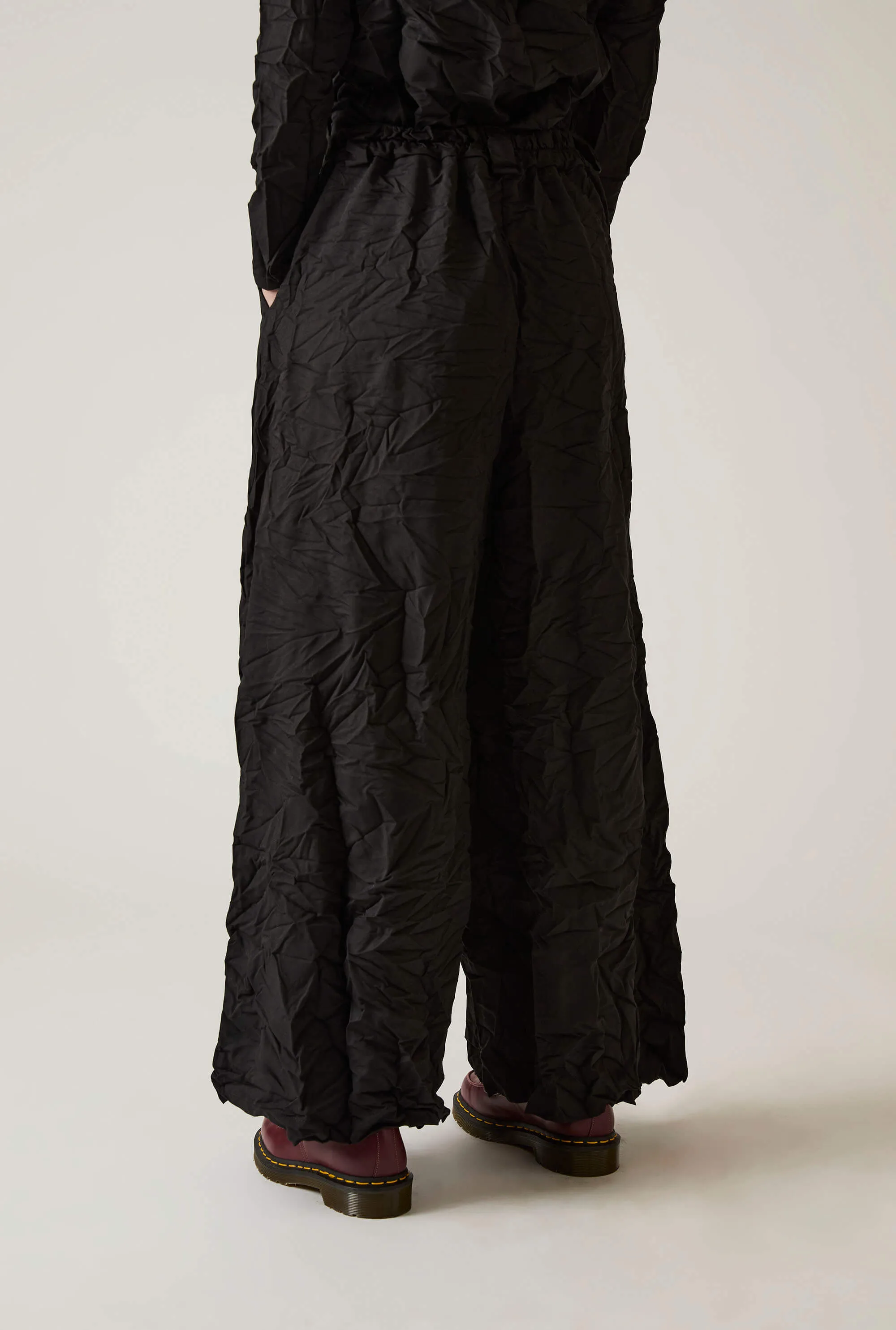 Crinkled Black Trousers