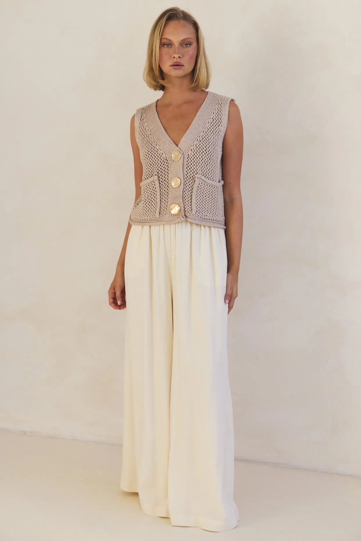 Elizabeth Knit Vest (Beige)