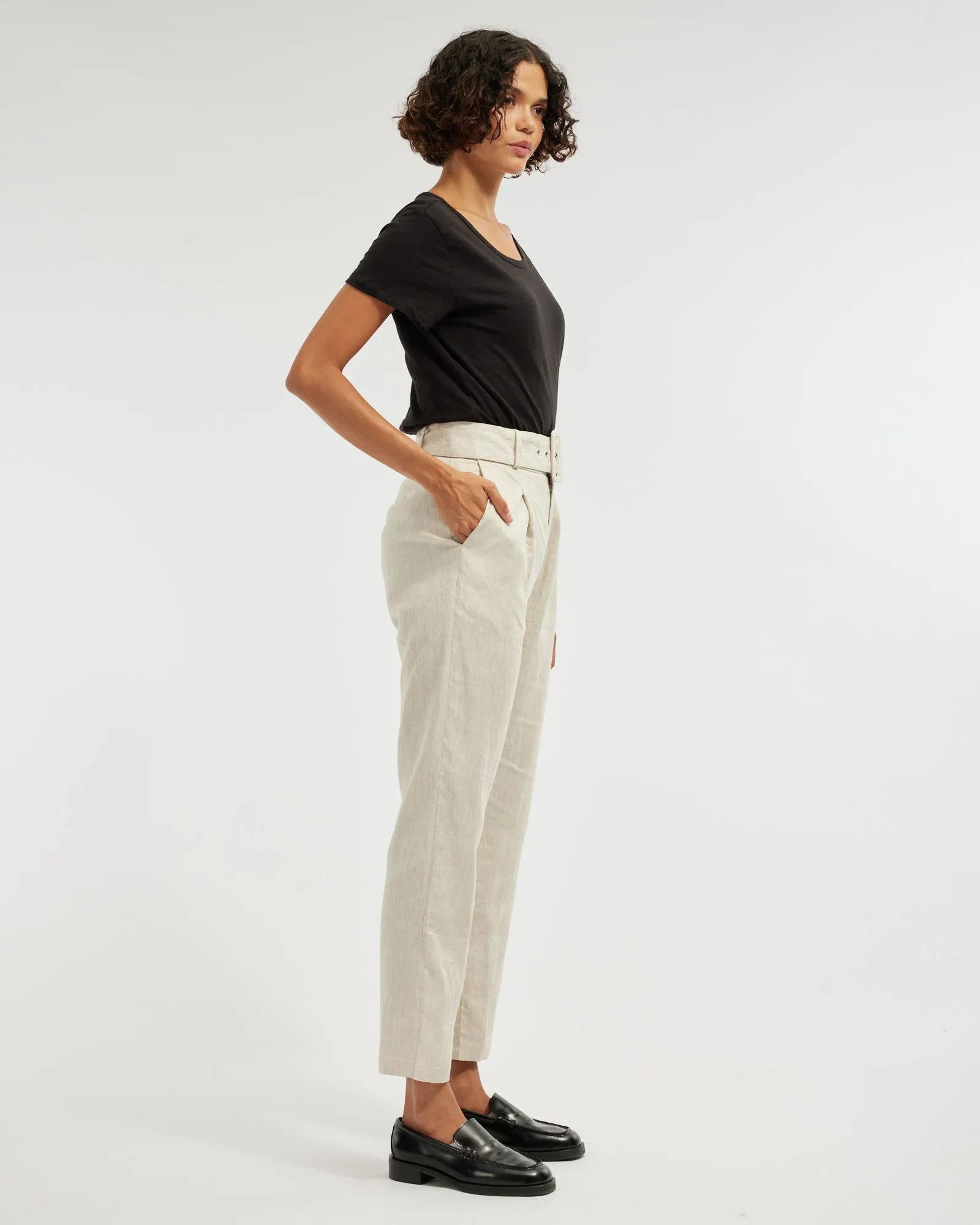 Fallon Rounded Hem Tee - Black