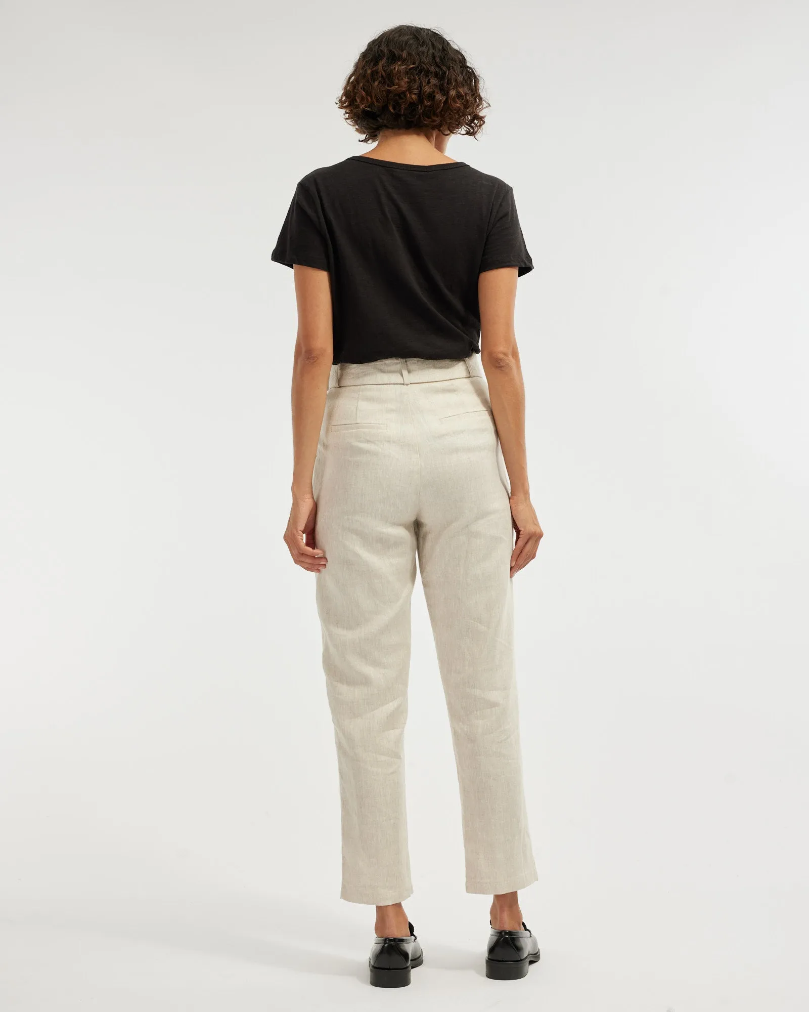 Fallon Rounded Hem Tee - Black
