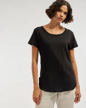 Fallon Rounded Hem Tee - Black