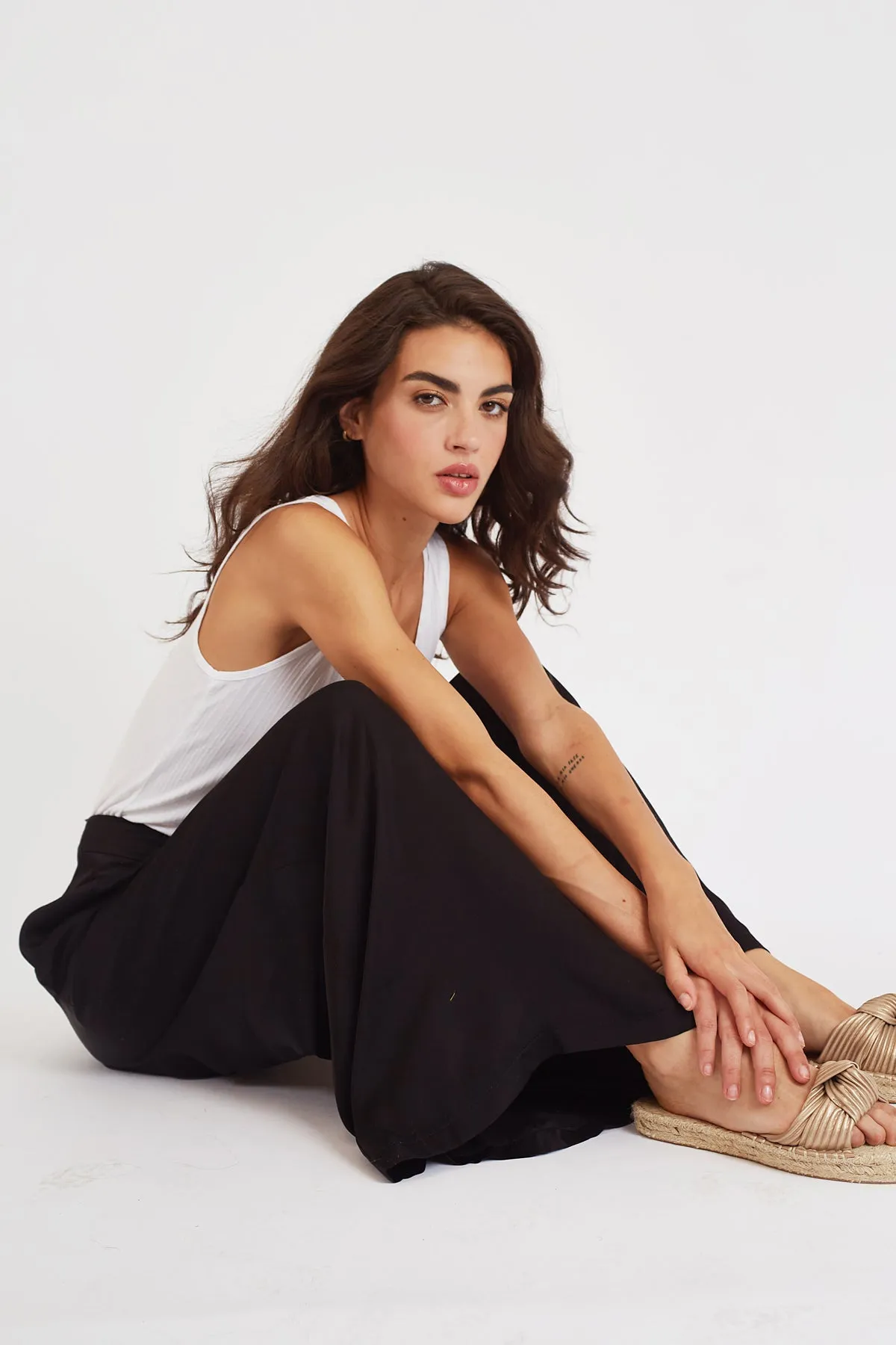 In Plain Sight Evie Trousers in Black