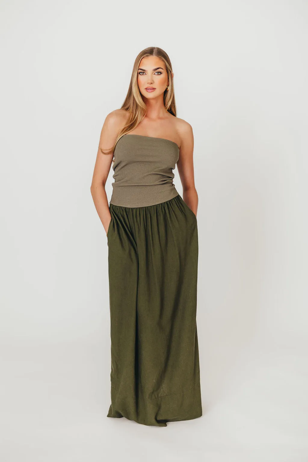 Kaylee Linen and Ribbed Knit Maxi Dress in Olive