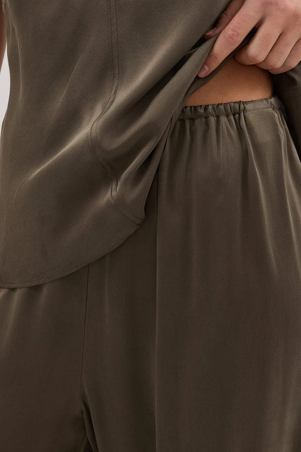 PERCY OLIVE SILK PANT
